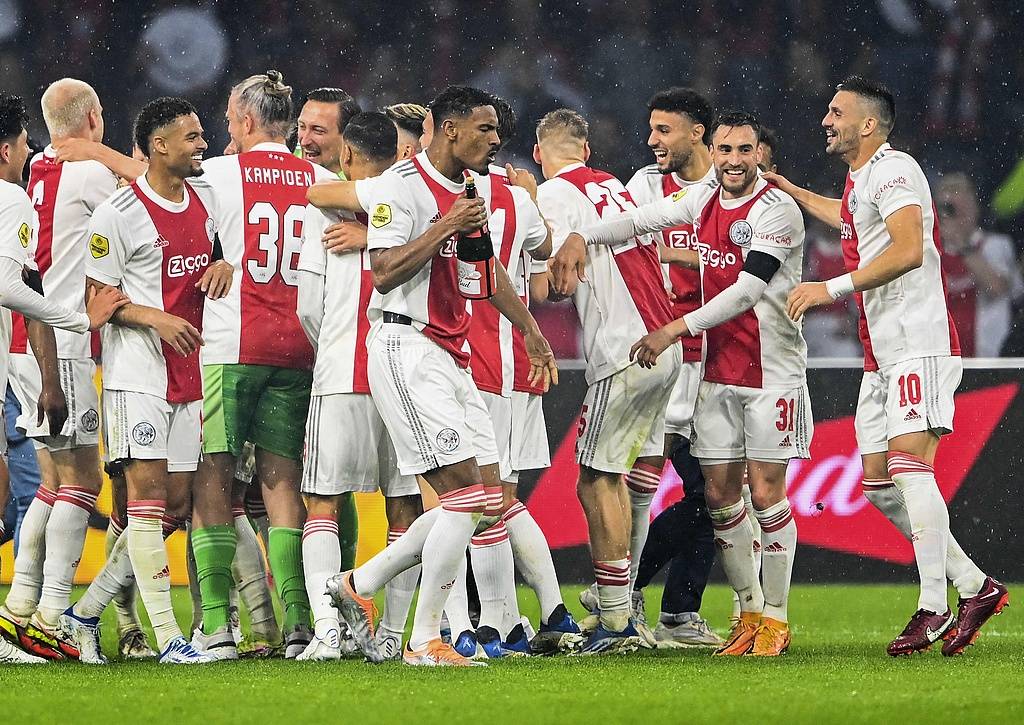 爱游戏电竞-今晨荷甲焦点战，阿贾克斯更衣室发声，气氛紧张，轮换策略成焦点的简单介绍-爱游戏电竞