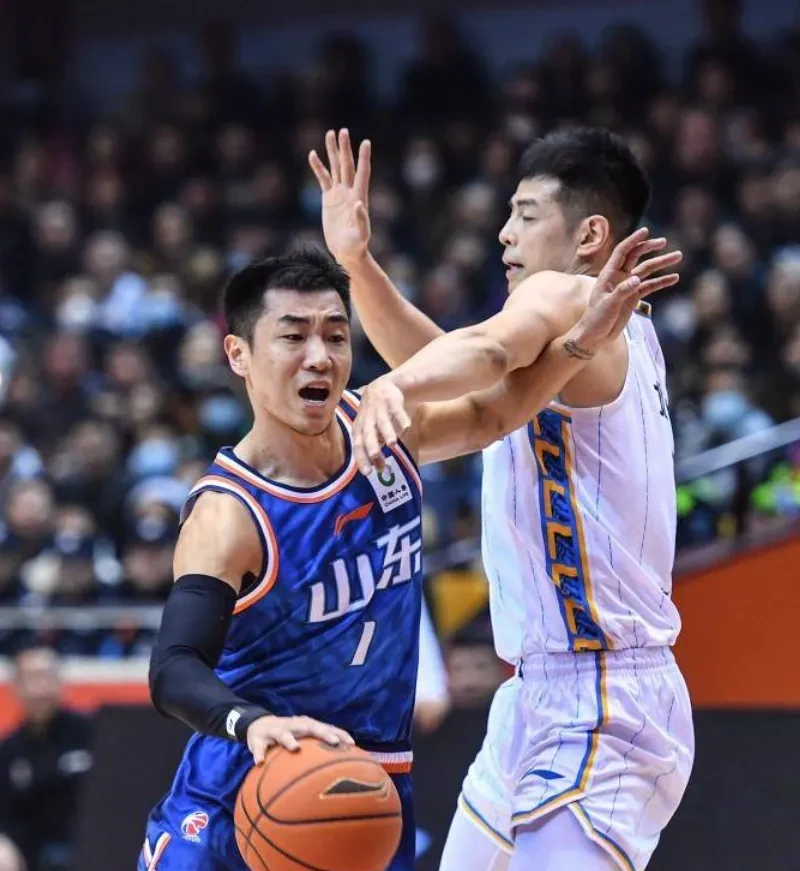 aiyouxi-关于今晨英超传出新动向，山东男篮篮板制胜，管理层表态——管理层满意，高层口径保持一致的信息-aiyouxi