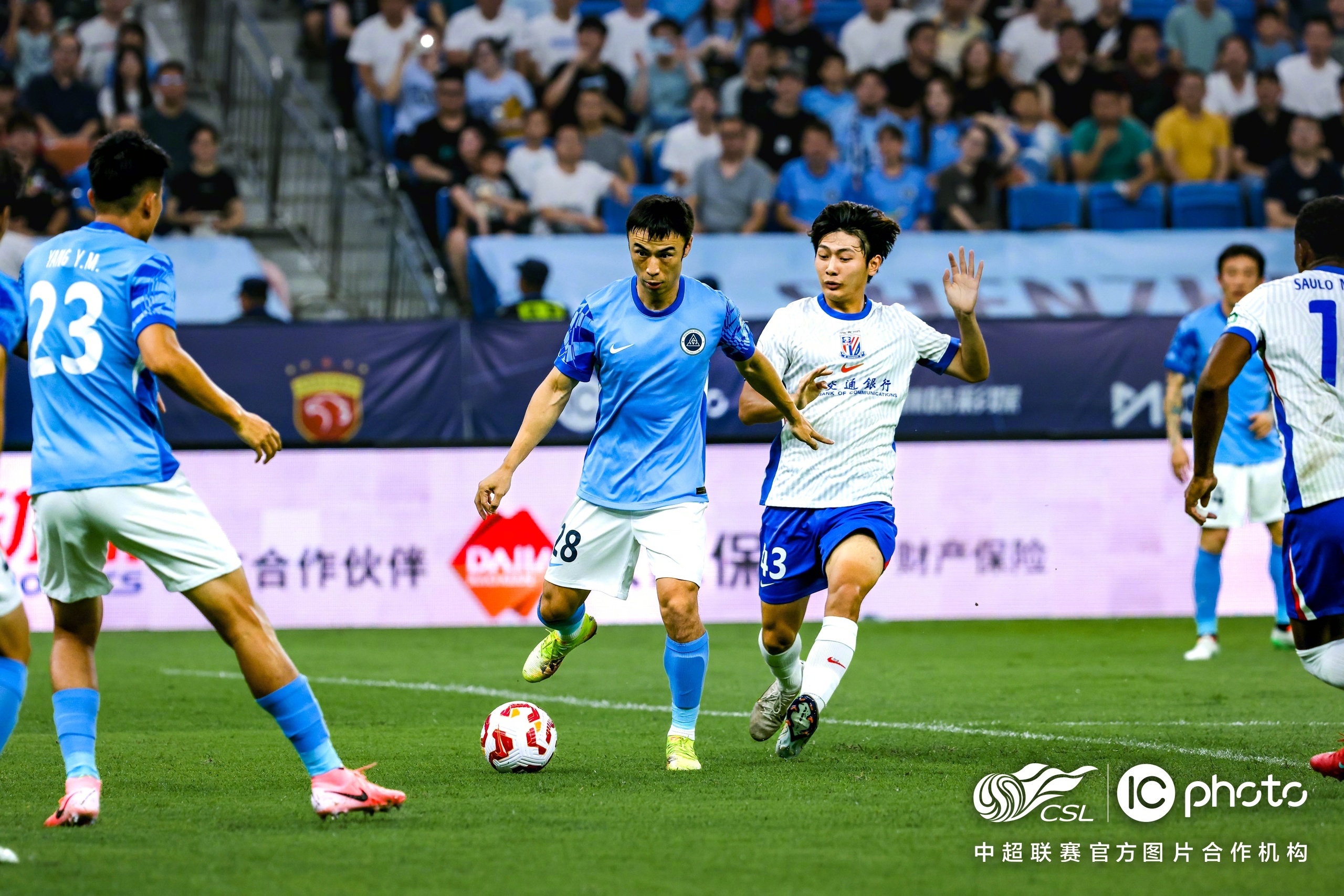 aiyouxi games-上海海港迎中超关键赛；清晨单刀错失；压力陡增；更衣室氛围转暖-aiyouxi games